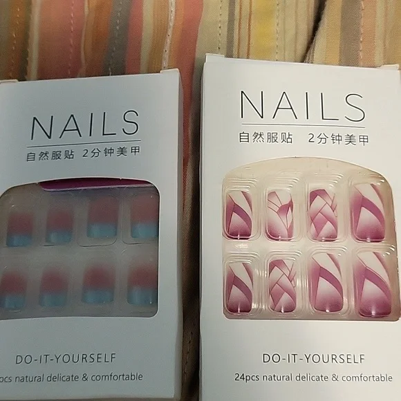 press on nails - Picture 4 of 5